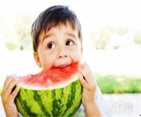 娱乐吃瓜酱小孩发疯